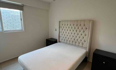 EN RENTA DEPARTAMENTO AMUEBLADO MODERNO ALTOZANO