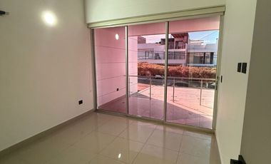 CASA EN VENTA, CONJUNTO SIERRA NEVADA