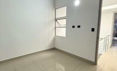 CASA EN VENTA, CONJUNTO SIERRA NEVADA