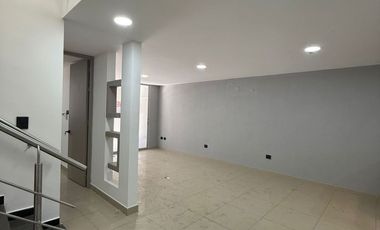 CASA EN VENTA, CONJUNTO SIERRA NEVADA