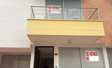 CASA EN VENTA CONJUNTO MANZANARES, VILLA DEL ROSARIO