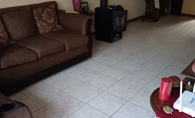 SE VENDE CASA REBOLAR QUILLOTA
