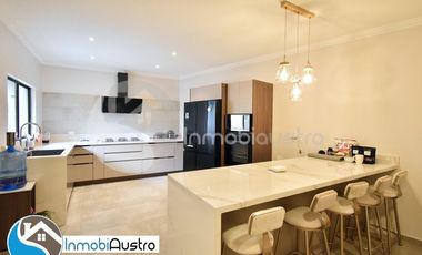 El Arenal Bajo, Venta de Amplio Terreno Ideal Para Construcción de Edificio