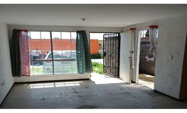 BONITA CASA. ZUMPANGO, ESTADO DE MEXICO.