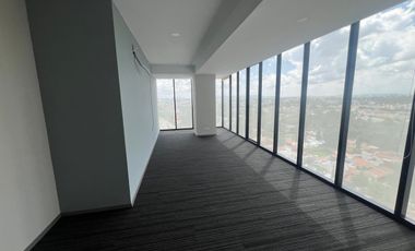 Renta Oficinas Todo Incluido Calzada Zavaleta Torre LLUM