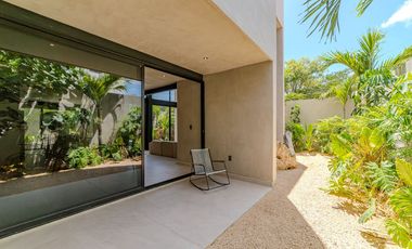 Inversión ideal: casa nueva de 3 recámaras y 2 albercas sin régimen de condominio en Tulum