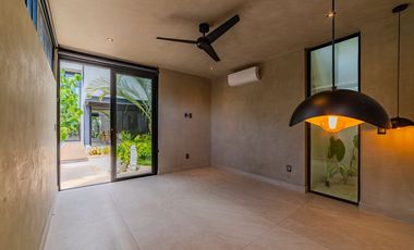 Inversión ideal: casa nueva de 3 recámaras y 2 albercas sin régimen de condominio en Tulum