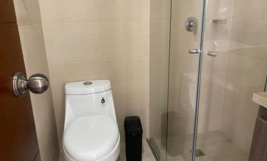 ARRIENDO HERMOSO APTO AMOBLADO SANTA PAULA