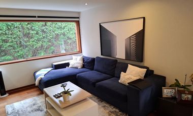 MODERNA CASA EN LA MOLINA DE 700 M2 CON 5 HABIT CON BAÑO, 3 ESTAC, $ 880,000