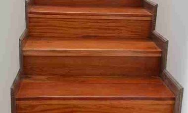 VENDO CASA SECTOR ATUNTAQUI A 5 MINUTOS DEL PARQUE MATRIX