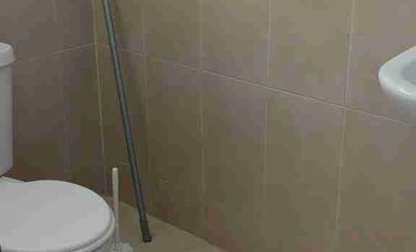 VENDO CASA SECTOR ATUNTAQUI A 5 MINUTOS DEL PARQUE MATRIX