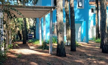 Casa en Venta - 3 Dormitorios + gran parque arbolado - Ranqueles entre Mansilla y Av. del Plata - Mar de las Pamp