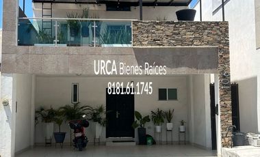 Casa en Venta en Fraccionamiento La Perla en Monterrey, Nuevo León