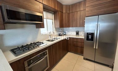 Casa en Venta en Fraccionamiento La Perla en Monterrey, Nuevo León