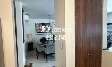 Casa en Venta en Fraccionamiento La Perla en Monterrey, Nuevo León