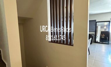 Casa en Venta en Fraccionamiento La Perla en Monterrey, Nuevo León