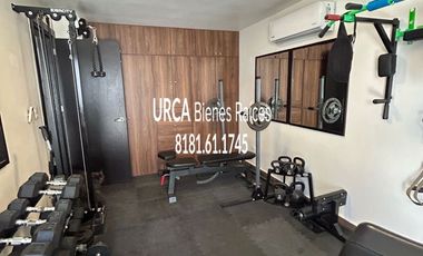Casa en Venta en Fraccionamiento La Perla en Monterrey, Nuevo León