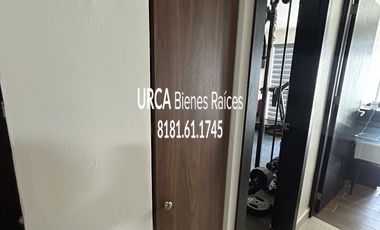 Casa en Venta en Fraccionamiento La Perla en Monterrey, Nuevo León