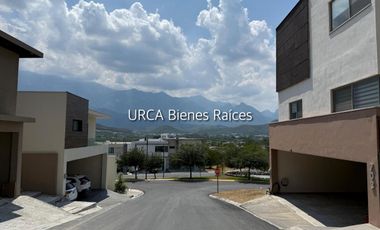 Terreno en Venta en Carretera Nacional, Zona El Uro