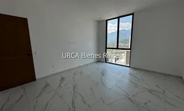 Casa en Venta en Lomas del Vergel