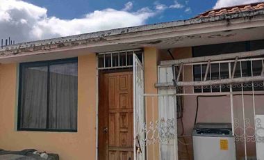 VENDO CASA SECTOR COLEGIO OTAVALO