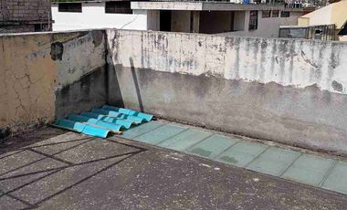 VENDO CASA SECTOR COLEGIO OTAVALO