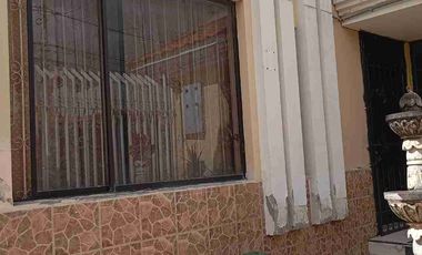 VENDO CASA SECTOR COLEGIO OTAVALO