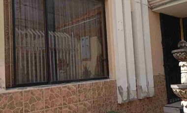 VENDO CASA SECTOR COLEGIO OTAVALO