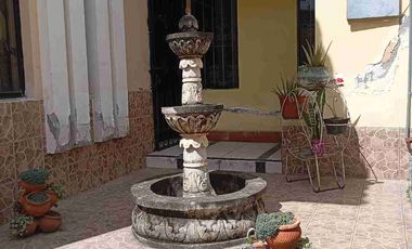 VENDO CASA SECTOR COLEGIO OTAVALO