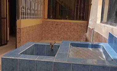 VENDO CASA SECTOR COLEGIO OTAVALO