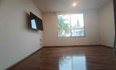 Casa en venta en Puerta Paraíso, Vía Atlixcáyotl San Andrés Cholula Puebla, 3 recámaras