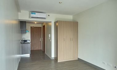 CONNOR23XX: For Rent Semi Furnished Studio with Balcony The Connor