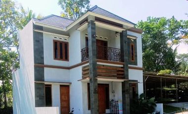 rumah 2 lantai di wates kulon progo yogyakarta