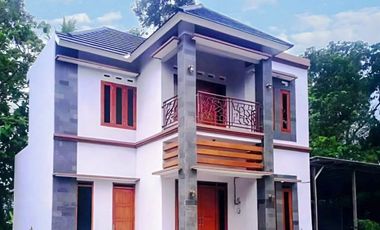 rumah 2 lantai di wates kulon progo yogyakarta