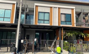 2-Storey Townhouse for Sale – Great Value, Ready to Move In! Terra Ville Village | Prime Location | Easy Access | Best Price in the Neighborhood!