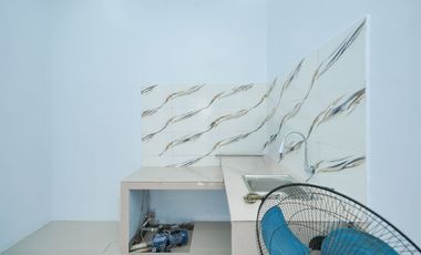 Rumah 16 Menit ke Mall Paradise Walk Serpong Dibantu KPR J-37095