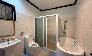 House and lot For Sale in Valencia