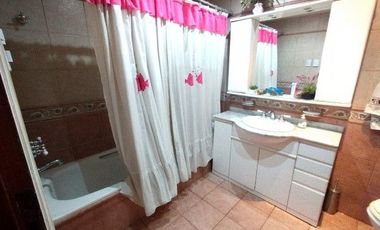 Exclusiva propiedad en el barrio de Villa Club