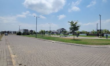 En venta espectacular terreno en Isla Celeste, etapa Babor, Ciudad Celeste, via a Samborondon