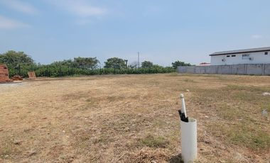 En venta espectacular terreno en Isla Celeste, etapa Babor, Ciudad Celeste, via a Samborondon