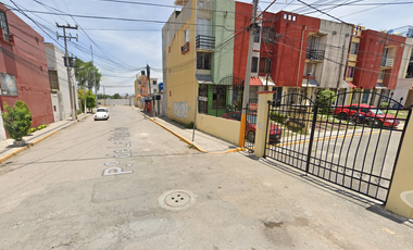 CASA EN RECUPERACIÓN BANCARIA EN CALLE SIERRA ORIZABA, FRACC. JOYAS DE CUATITLÁN, CUATITLÁN, EDOMEX. ¡NO S EACEPTAN CRÉDITOS!