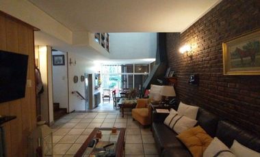 Casa en Hurlingham centro