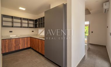 Casa en Venta, Lagos del Sol, Cancún