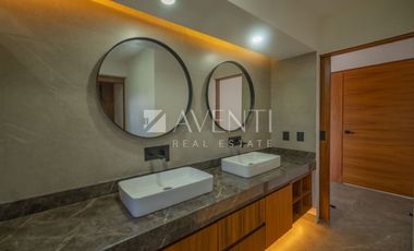 Casa en Venta, Lagos del Sol, Cancún