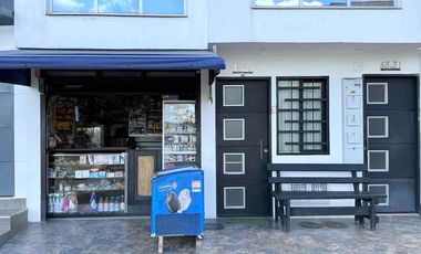 💥Vendo Hermoso Primer Piso con Acabados en Roble – Zona Tranquila y Residencial 💥