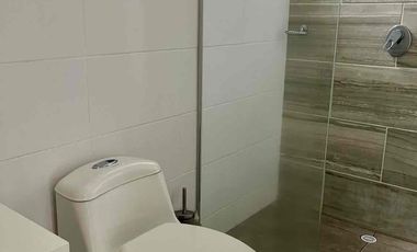 SE ARRIENDA APARTAESTUDIO SEMI AMOBLADO CENTENARIO