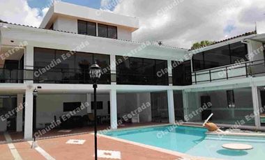 CASA PARA LA VENTA