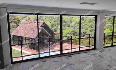 CASA PARA LA VENTA