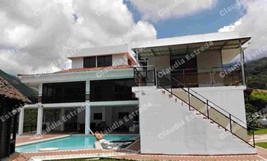 CASA PARA LA VENTA