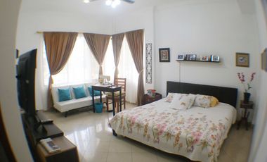 Alquiler Casa Mansión en Samborondón Primeros Kms - 4 dormitorios - Renta - C093